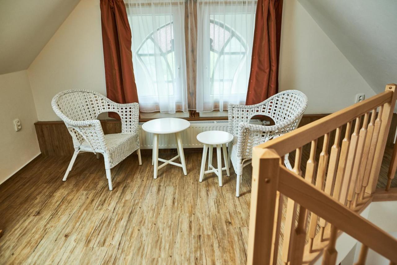 Apartmany Na Fare ビーラー エクステリア 写真