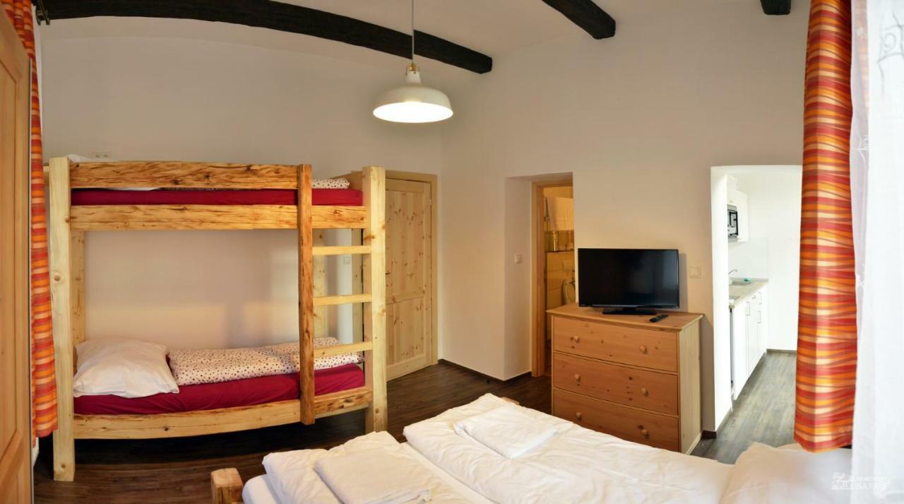 Apartmany Na Fare ビーラー エクステリア 写真
